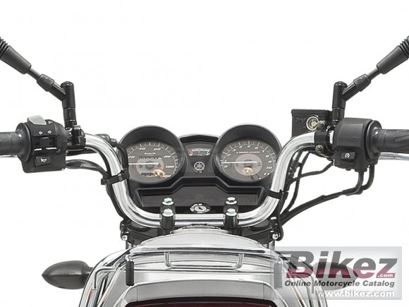 2011 Yamaha YBR125 photo